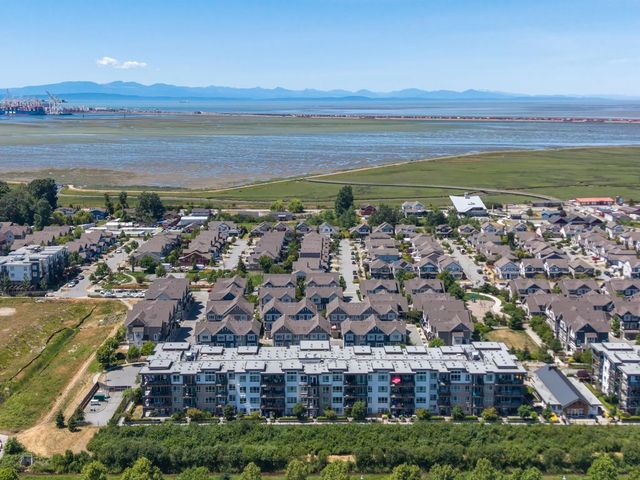 1792 Starling Drive 413, Tsawwassen