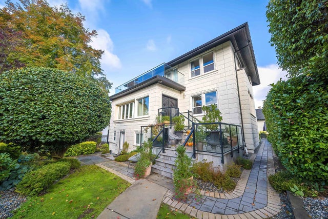 3765 W 3rd Avenue, Vancouver