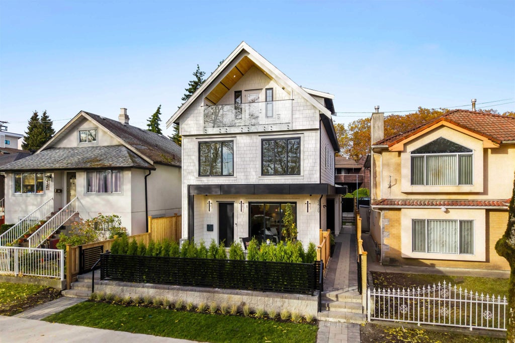 3429 Napier Street 2, Vancouver