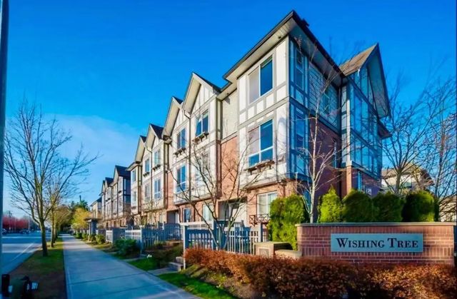 9566 Tomicki Avenue 72, Richmond