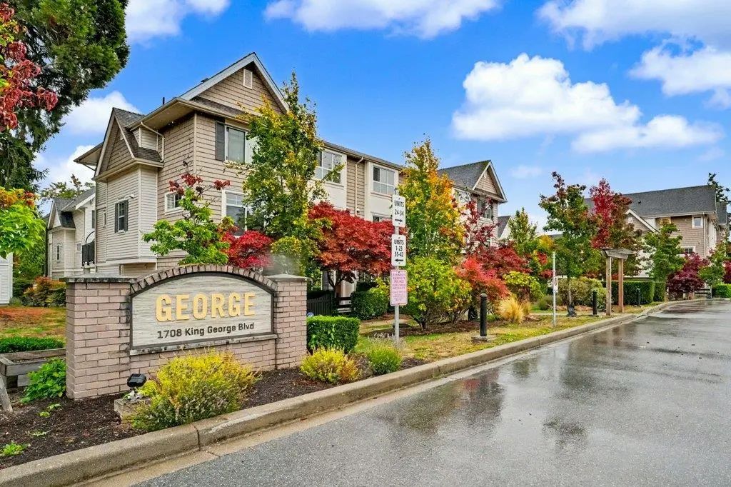 1708 King George Boulevard 8, Surrey