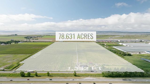 8442 Ladner Trunk Road, Delta