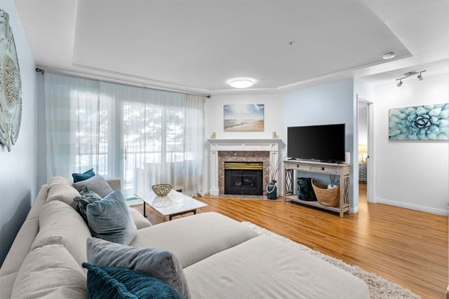 20433 53 Avenue 206, Langley