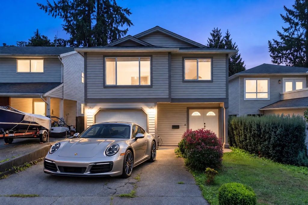 3638 Maginnis Avenue, North Vancouver