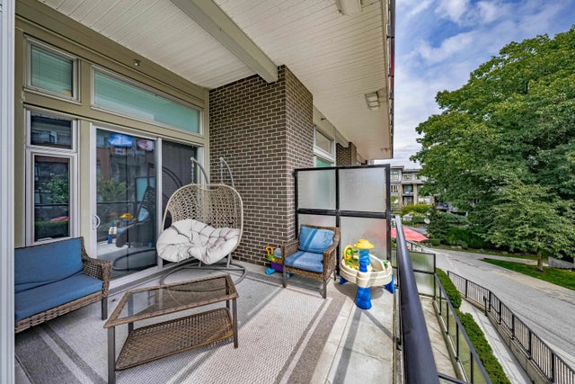 28 E Royal Avenue 102, New Westminster