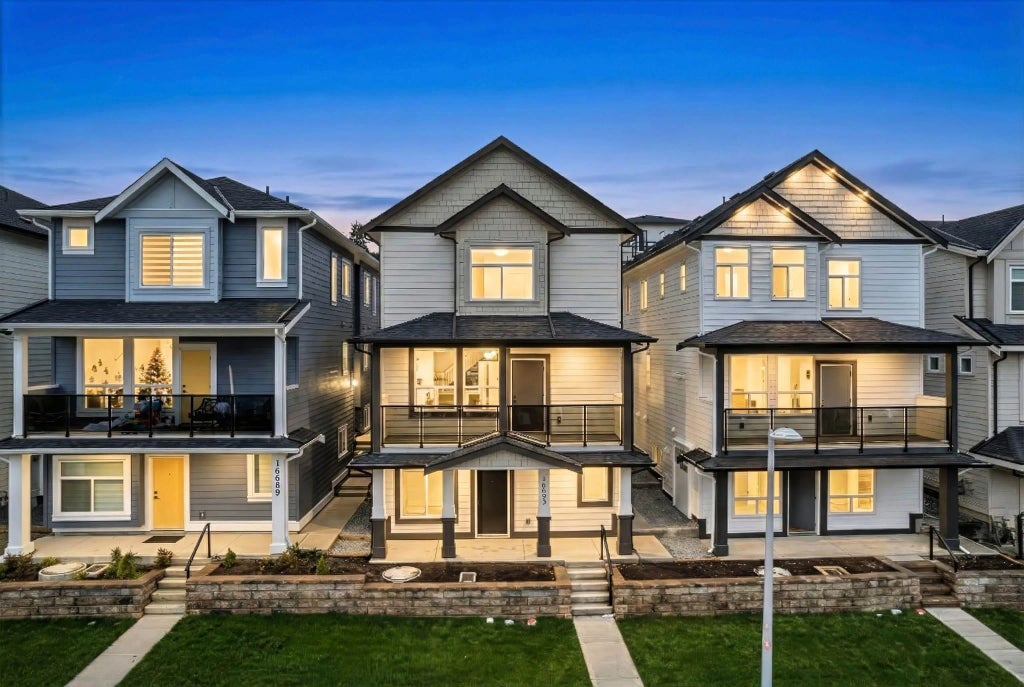 16697 16 Avenue 101, Surrey