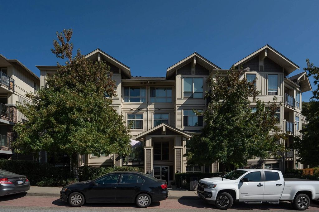 255 Ross Drive 203, New Westminster