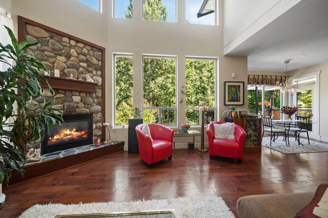 24781 Mcclure Drive, Maple Ridge