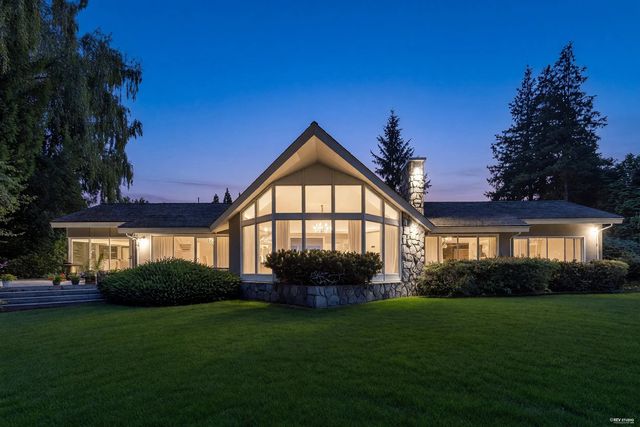 5985 Newton Wynd, Vancouver