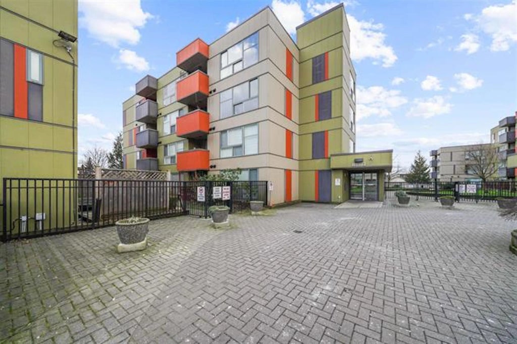 12075 228 Street 204, Maple Ridge