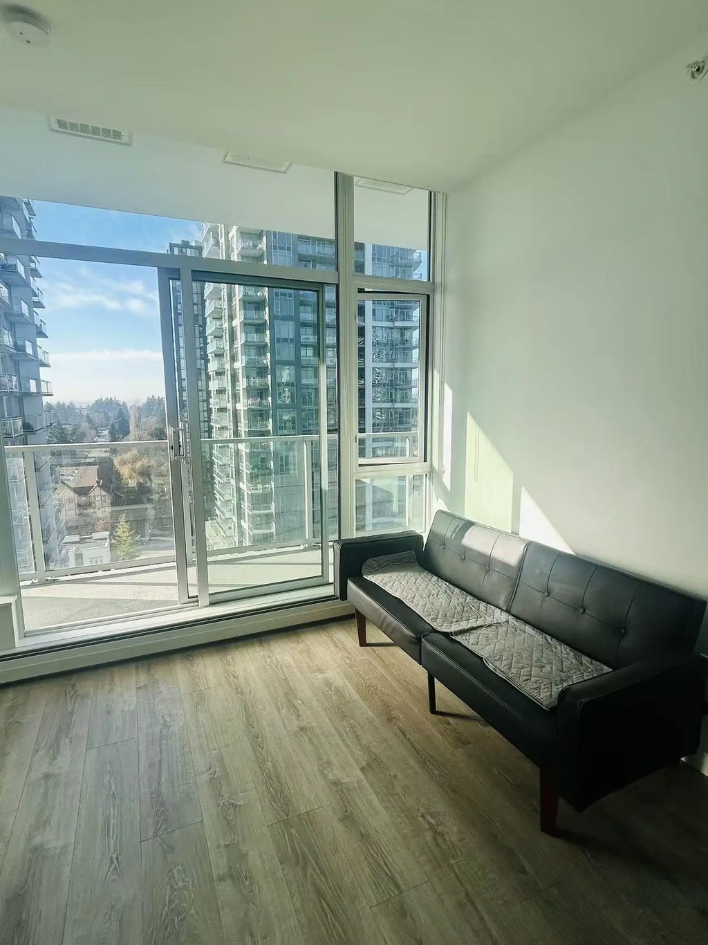 13350 Central Avenue 1301, Surrey