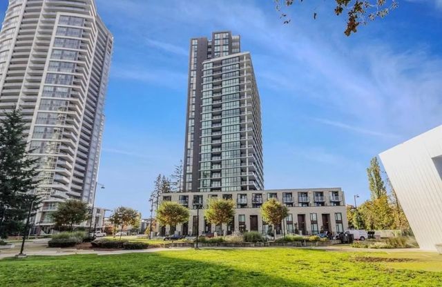 10333 133 Street 1505, Surrey
