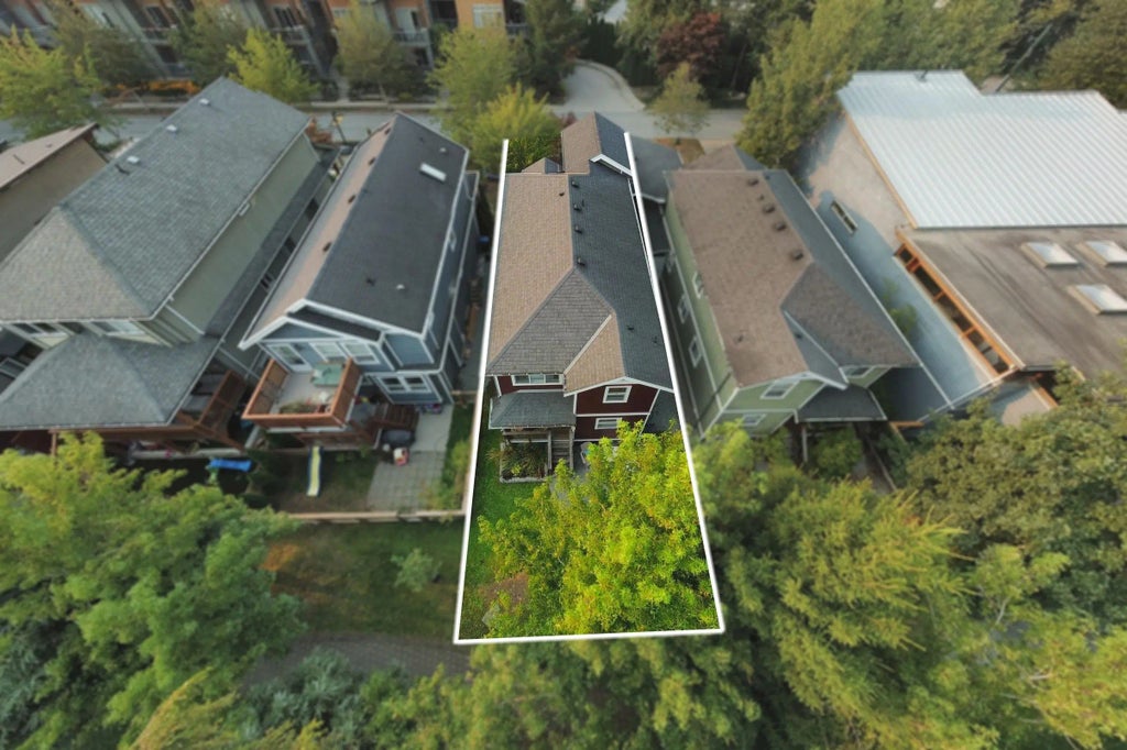 40137 Government Road 3, Squamish