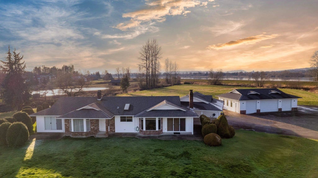 15145 Harris Road, Pitt Meadows