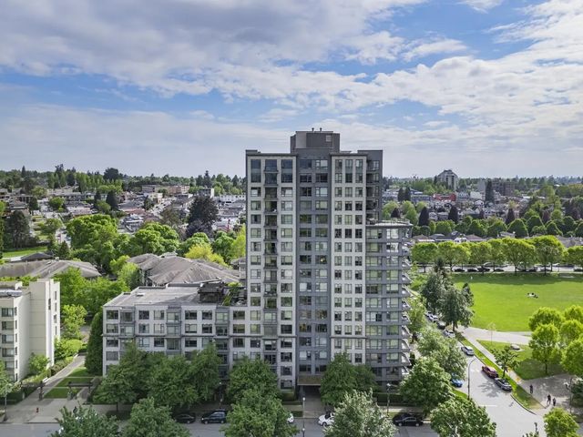 3520 Crowley Drive 503, Vancouver
