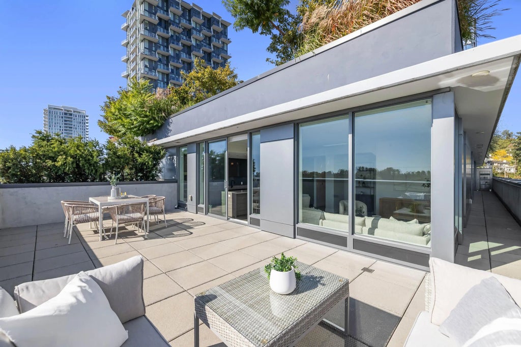 8575 Rivergrass Drive Ph655, Vancouver