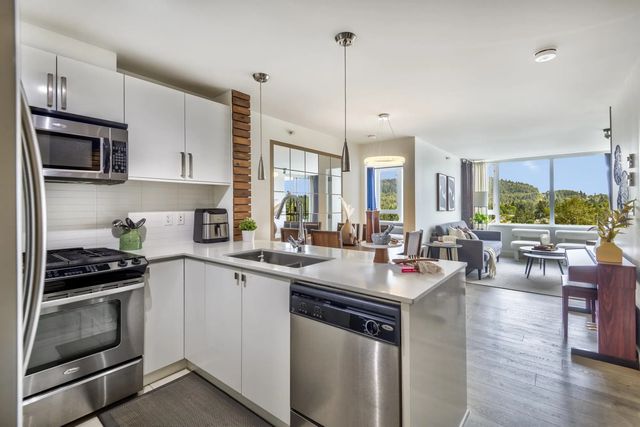 9868 Cameron Street 1606, Burnaby