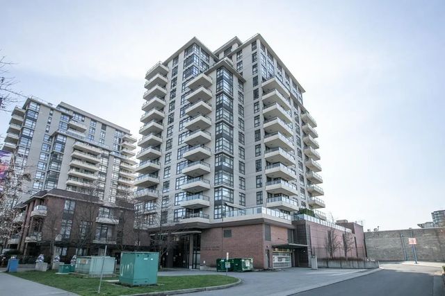 8120 Lansdowne Road 404, Richmond