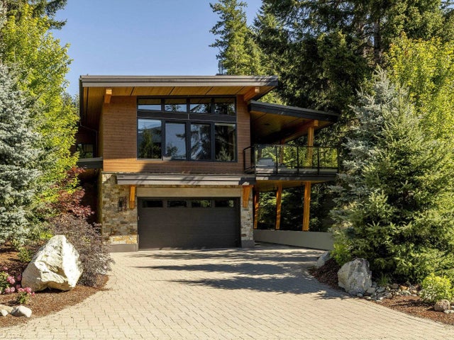 6464 St Andrews Way, Whistler