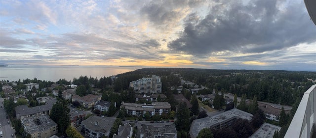 1500 Martin Street 2002, White Rock