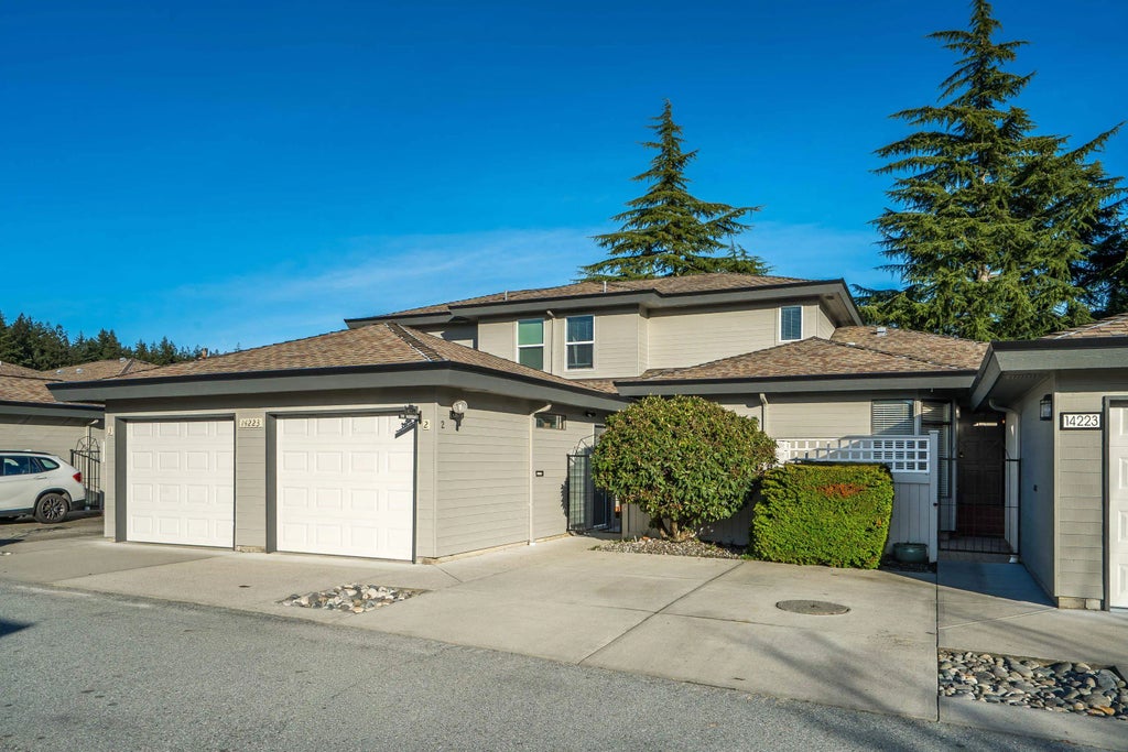 14223 18a Avenue 2, Surrey