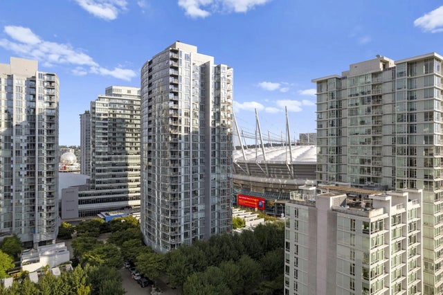 668 Citadel Parade 808, Vancouver