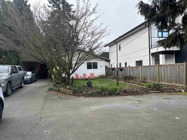 11140 84 Avenue, Delta