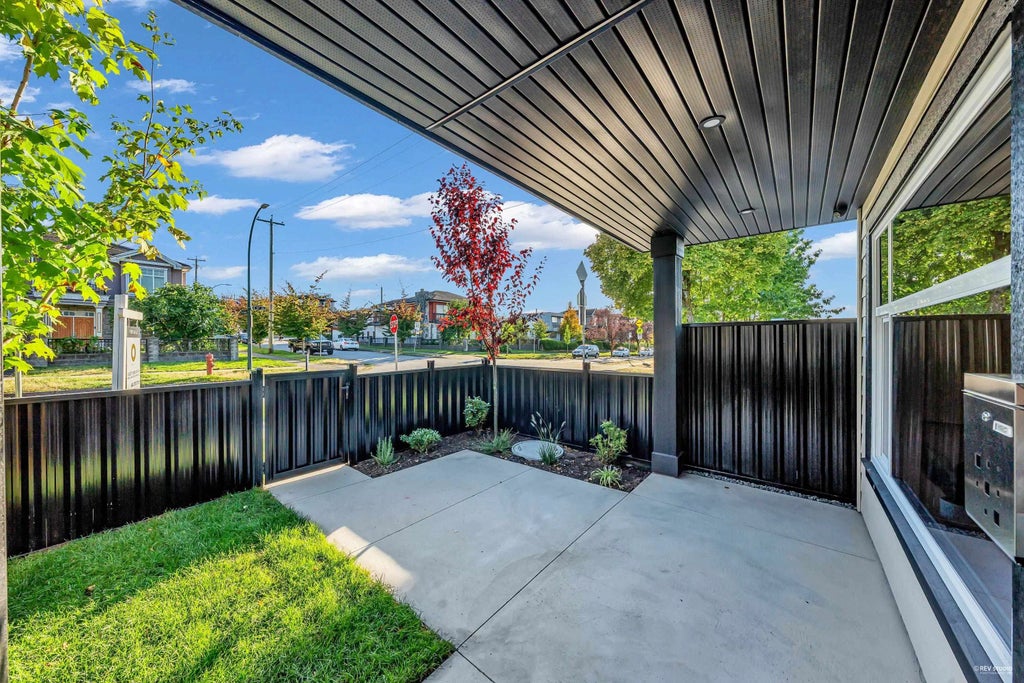 2705 East 3rd Avenue 1, Vancouver