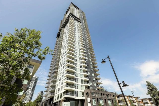 537 Cottonwood Avenue 301, Coquitlam