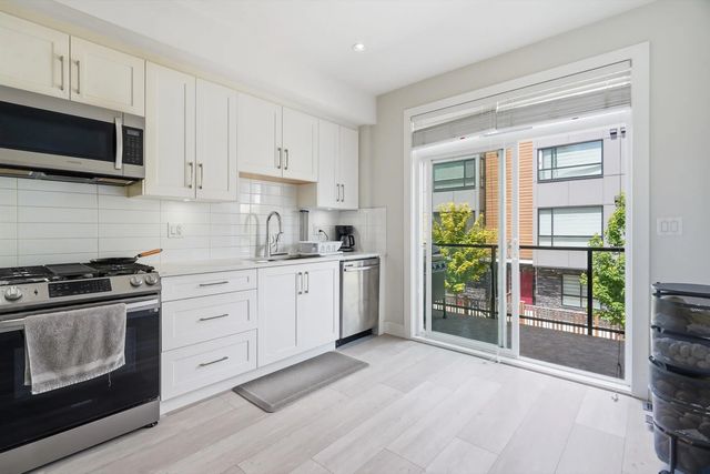 19631 55a Avenue 14, Langley