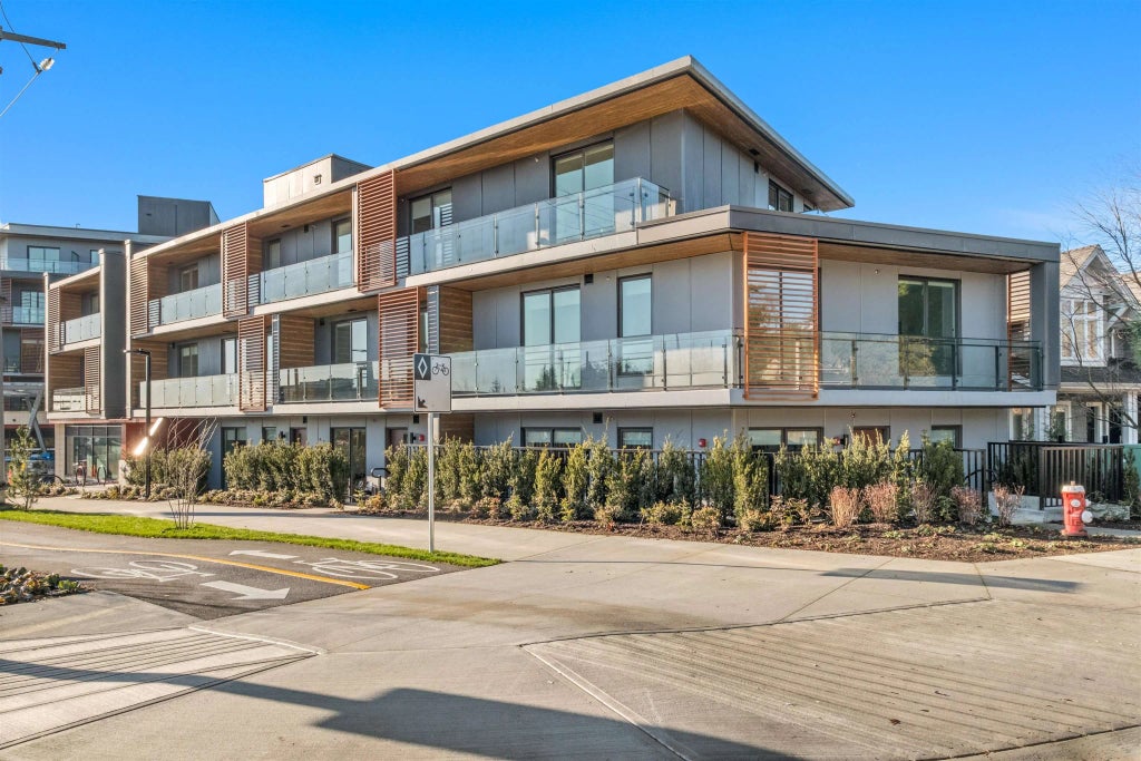 333 St. Davids Avenue 103, North Vancouver