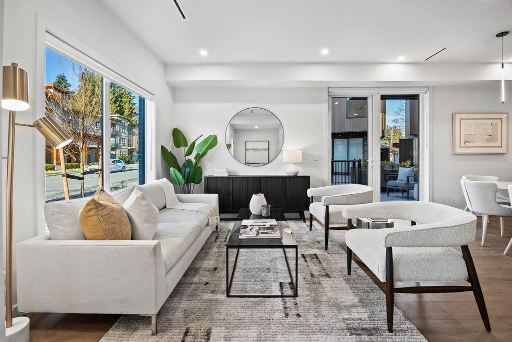 3206 Highland Boulevard, North Vancouver