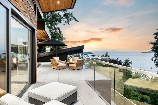 6224 St. Georges Place, West Vancouver