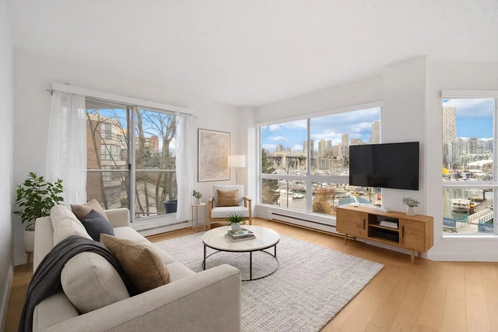 1510 W 1st Avenue 406, Vancouver