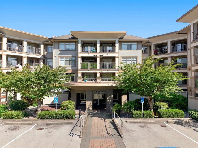 12238 224 Street 420, Maple Ridge