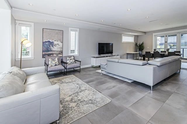 3287 Matapan Crescent, Vancouver