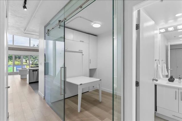 27 Alexander Street 309, Vancouver