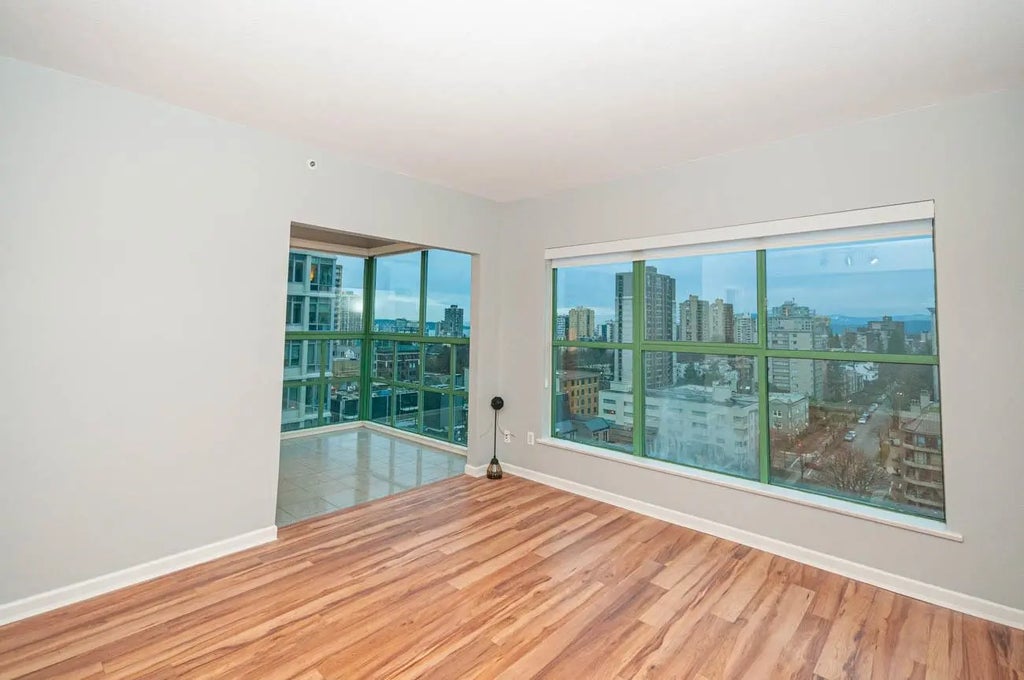 909 Burrard Street 1606, Vancouver