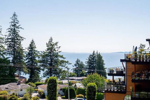 14855 Thrift Avenue 509, White Rock