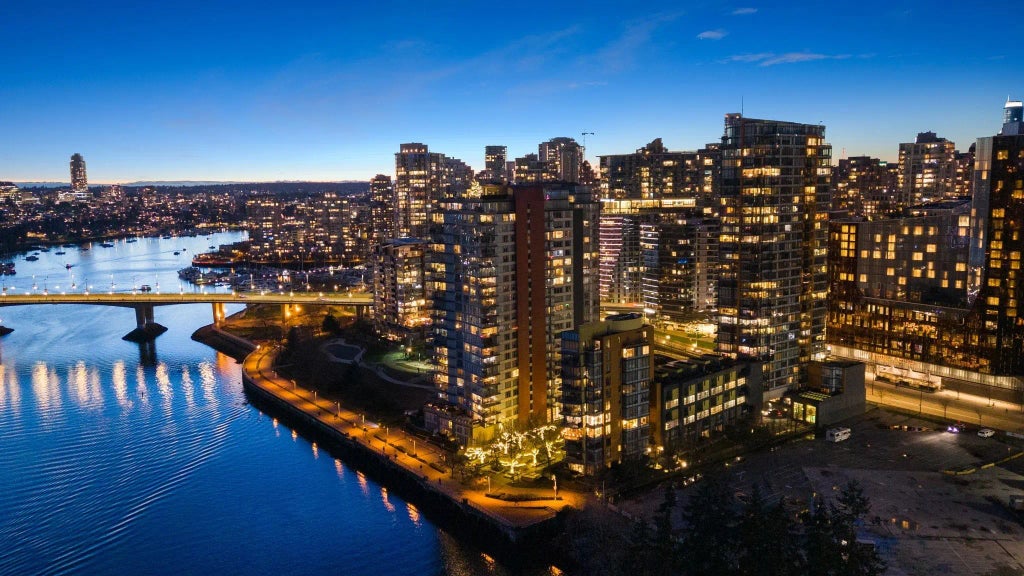 8 Smithe Mews 903, Vancouver