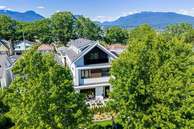2875 Cambridge Street 1, Vancouver