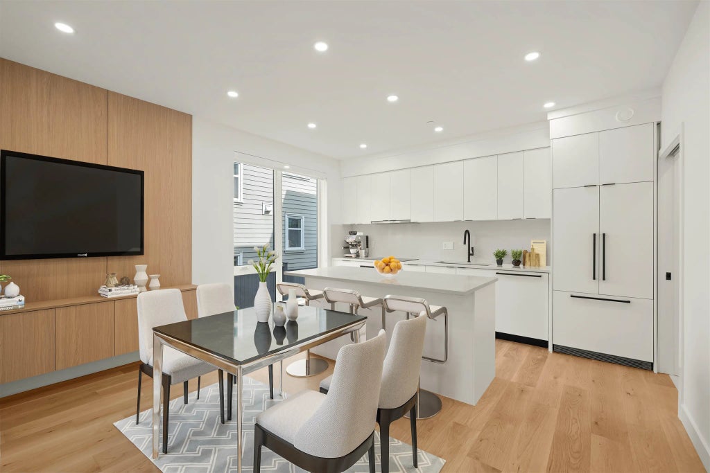 1904 E 8th Avenue, Vancouver