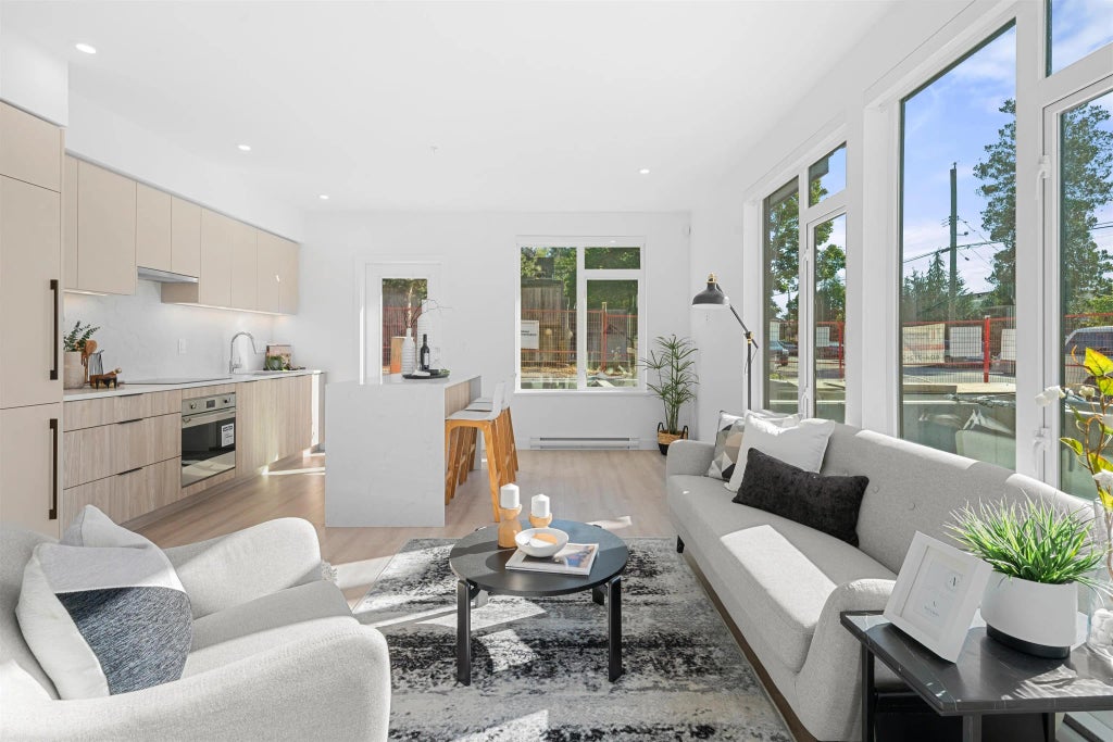 7161 17th Avenue 107, Burnaby