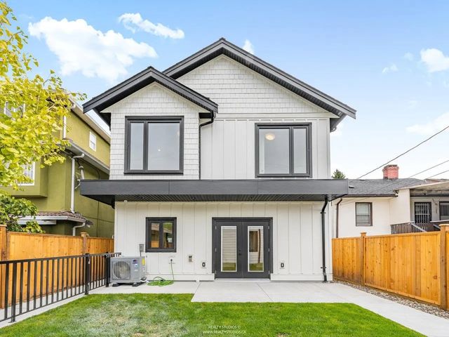 4257 Knight Street 2, Vancouver