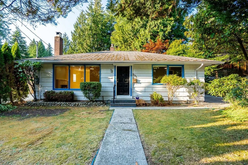 3084 Paisley Road, North Vancouver