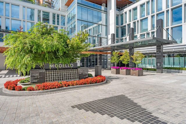 4360 Beresford Street 1605, Burnaby
