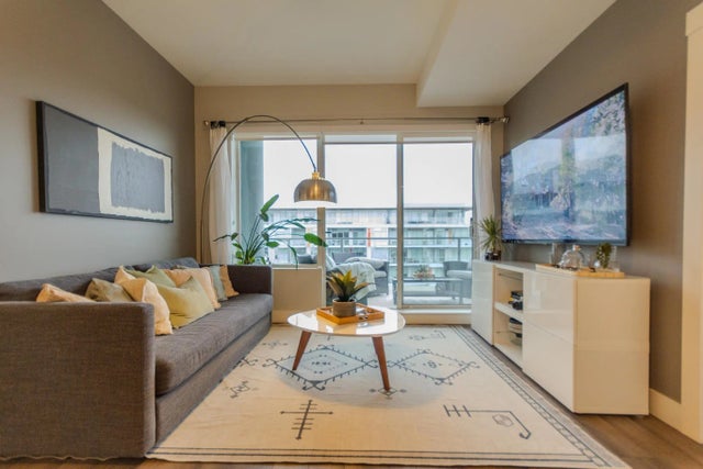 10788 No. 5 Road 803, Richmond