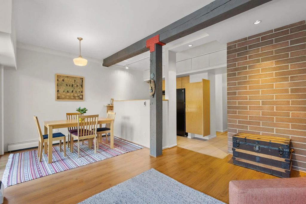 1535 Nelson Street 309, Vancouver