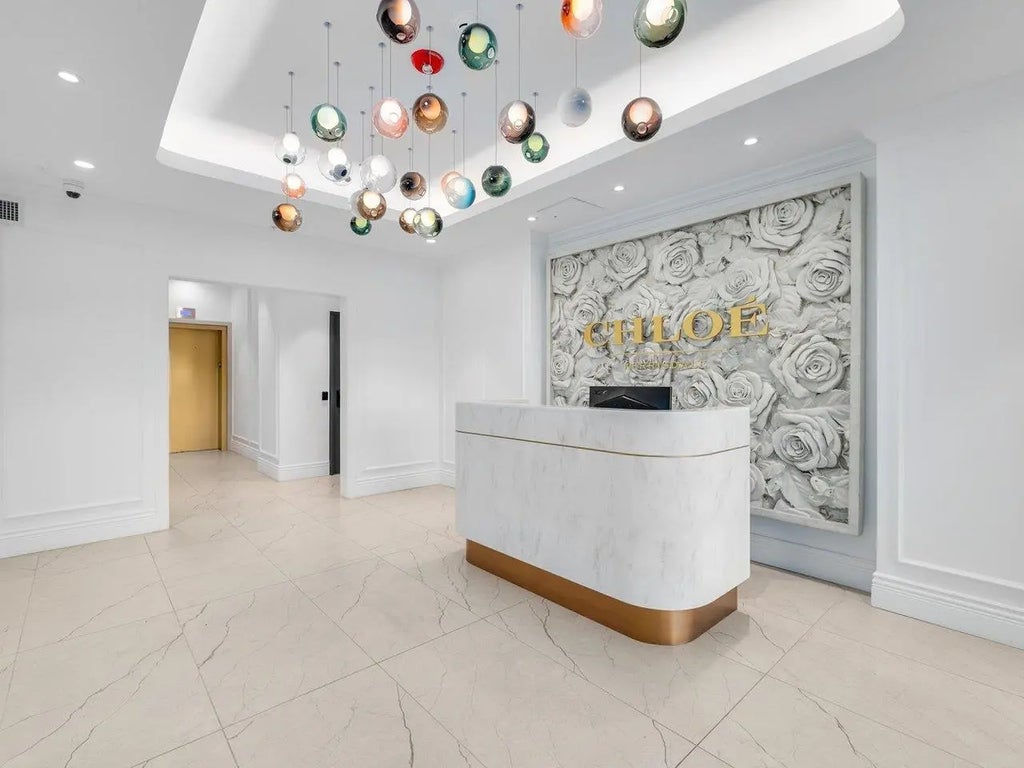 2096 W 47th Avenue 213, Vancouver