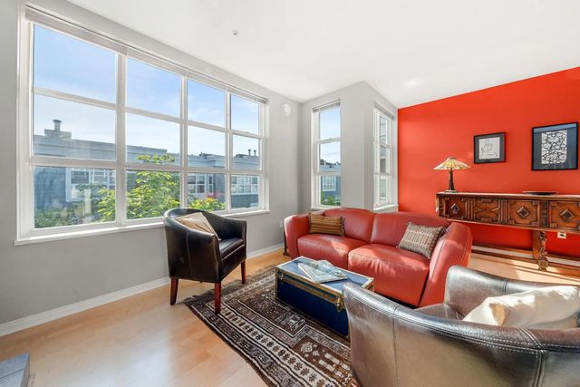 669 W 7th Avenue 207, Vancouver